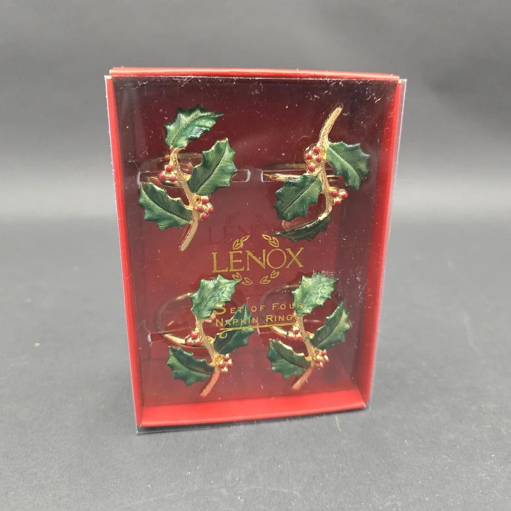 Lenox Holiday Holly Berry Napkin Rings Set of 4 Gold Tone Enamel 7156 New Box